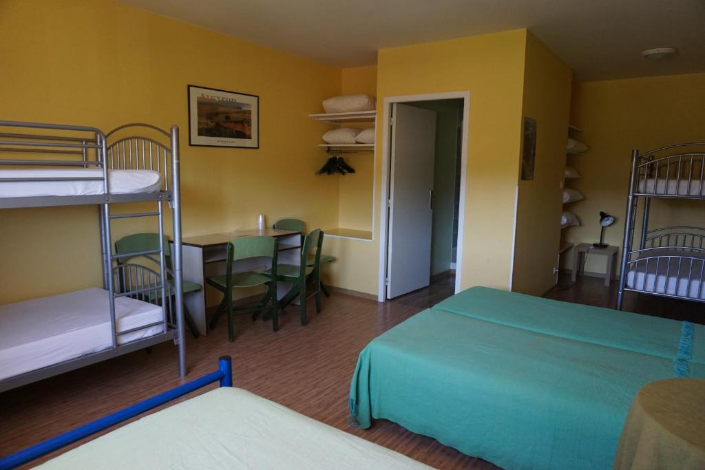 Gîte des Grands Causses - Familienzimmer Mit Eigenem Bad