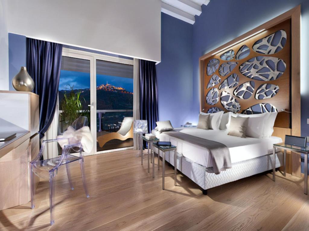 Posezení v ubytování Bouganville Hill Resort & Wellness Space