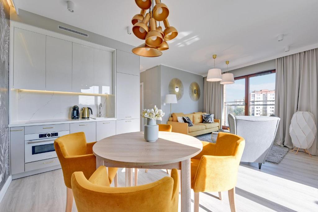 Kuchyň nebo kuchyňský kout v ubytování Blue Mandarin Island