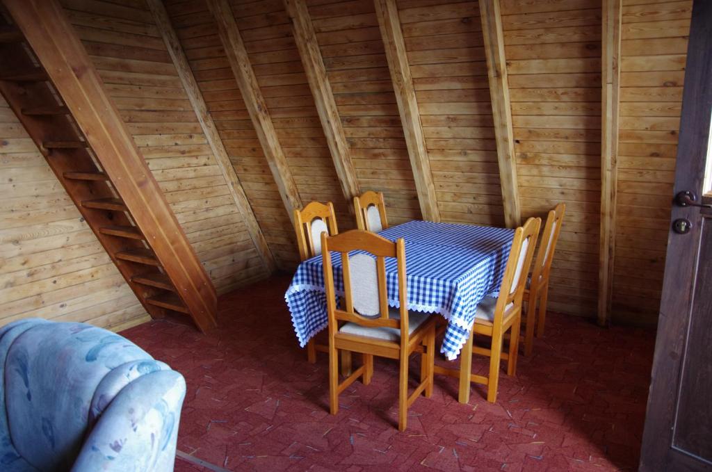 Posezení v ubytování Sunrise Camp Łazy