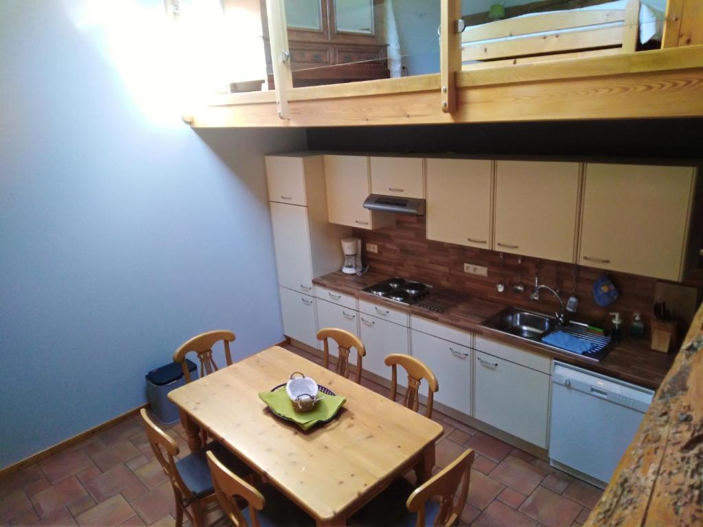 Kuchyň nebo kuchyňský kout v ubytování Au Coin des Fagnes