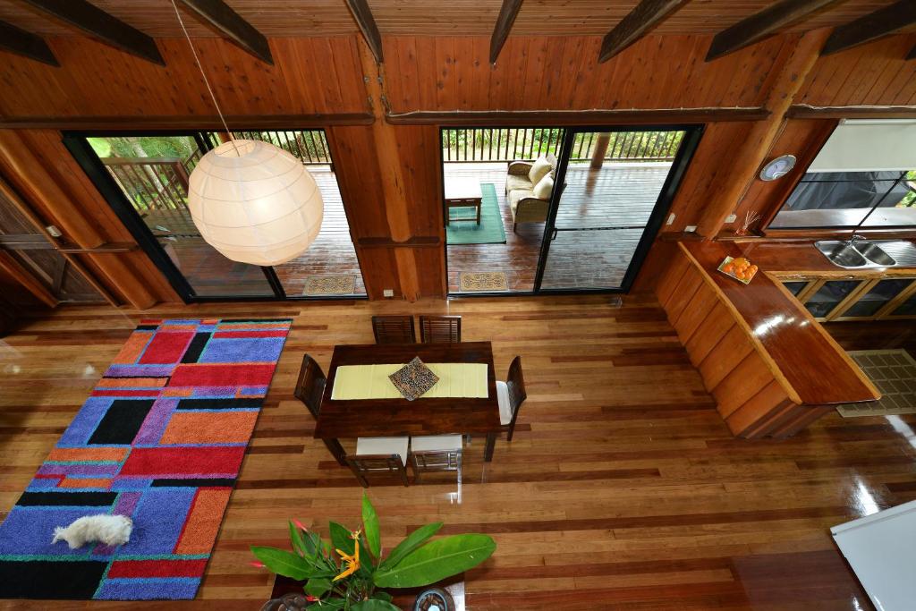 Posezení v ubytování Tea Tree Cottage