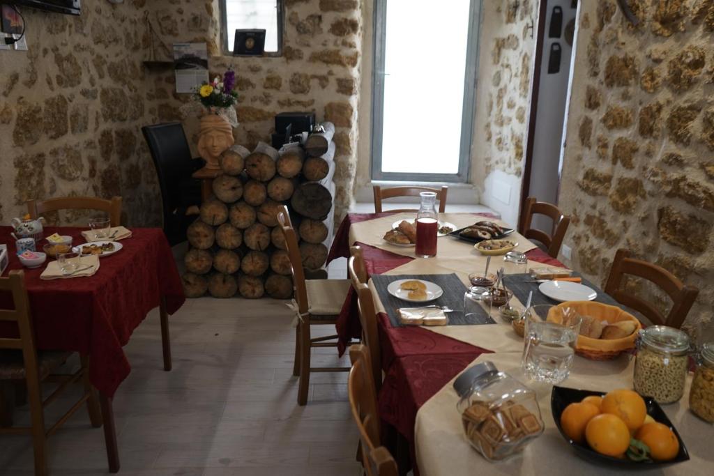 Jídlo v bed and breakfast nebo okolí
