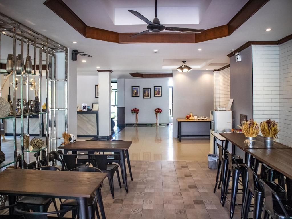 The Moon Night Ao Nang Hotel - Resim 8