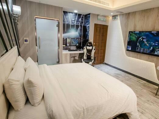 TV a/nebo společenská místnost v ubytování Point Motel