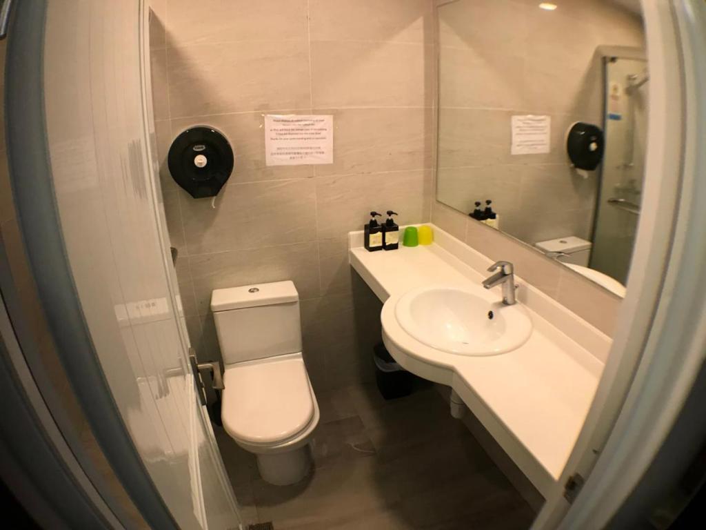 Ένα μπάνιο στο Soso Hostel