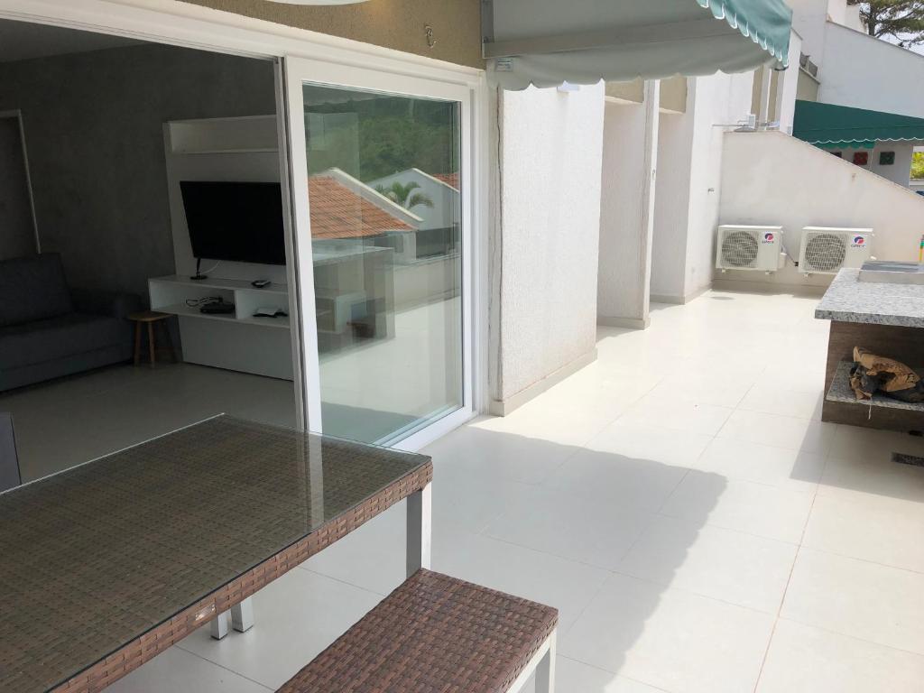  Apto Condomínio Varandas de Ubatuba - Vista Incrível