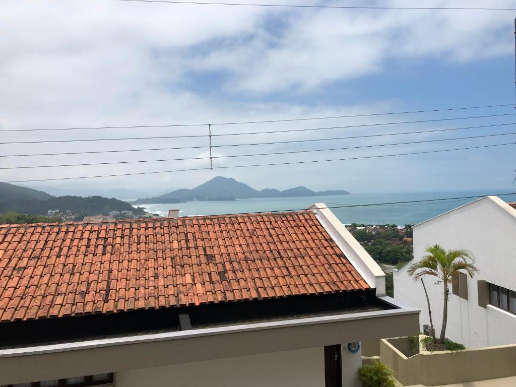  Apto Condomínio Varandas de Ubatuba - Vista Incrível