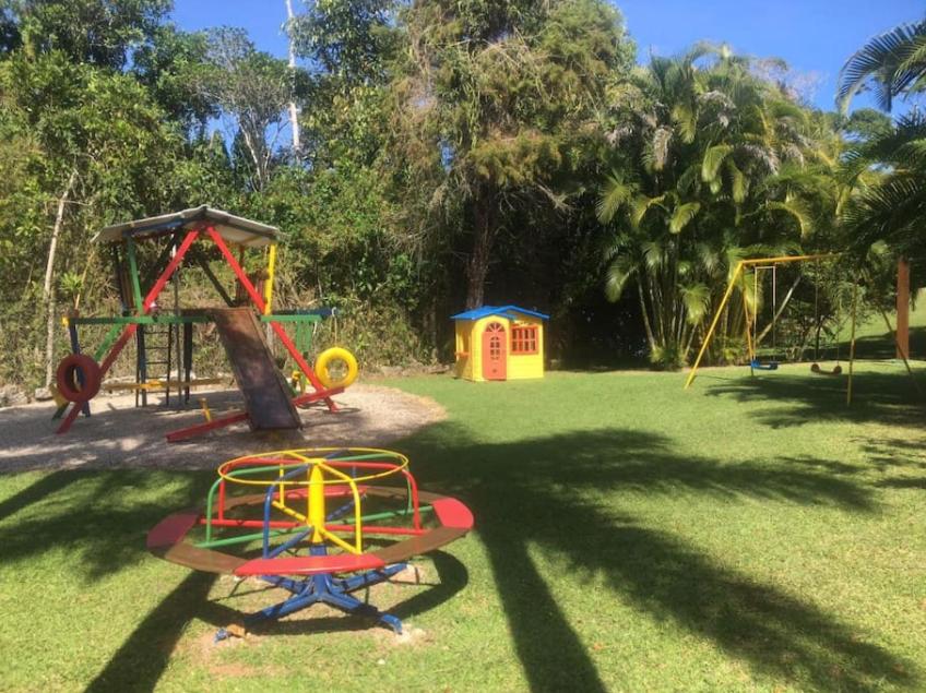  Apto Condomínio Varandas de Ubatuba - Vista Incrível