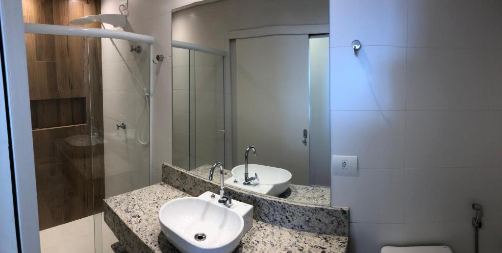  Apto Condomínio Varandas de Ubatuba - Vista Incrível