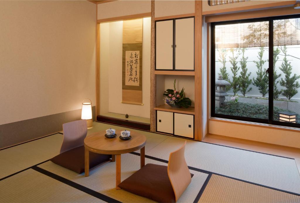 Istumisnurk majutusasutuses The Edo Sakura
