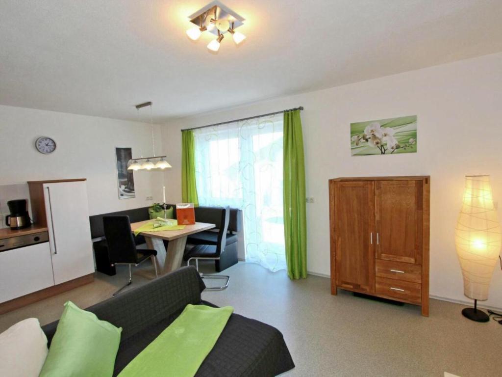Kuchyň nebo kuchyňský kout v ubytování Ferienwohnung Kirschner