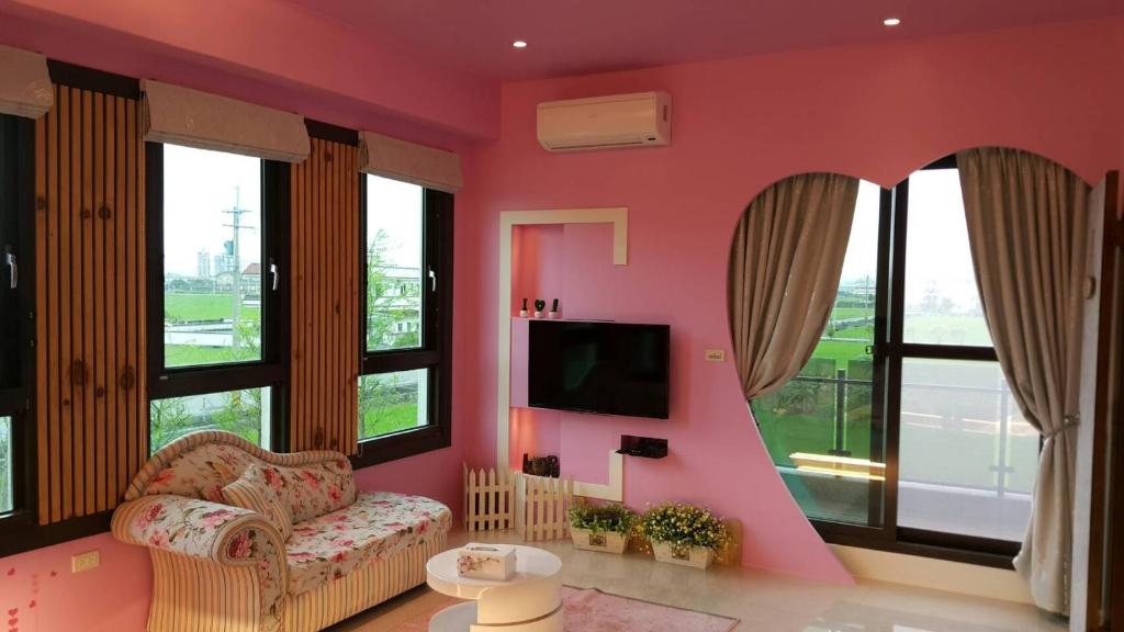 Gallery image of Luoyuxuan B&B in Wujie
