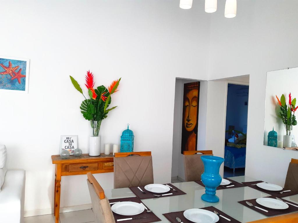  Espetacular Casa 3 SUÍTES cozinha varanda vista a passos da praia
