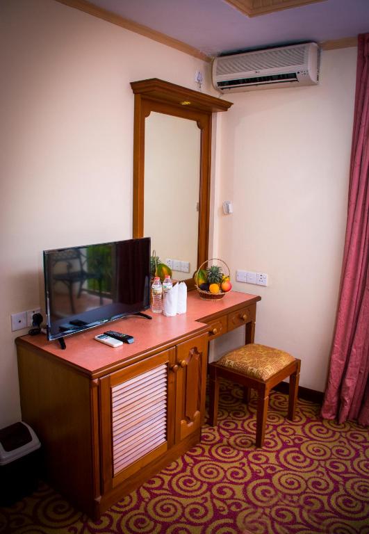 TV a/nebo společenská místnost v ubytování Hotel Lakefield
