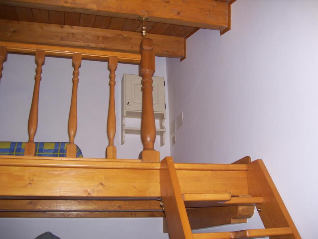 Palanda nebo palandy na pokoji v ubytování LITTLE TOWER