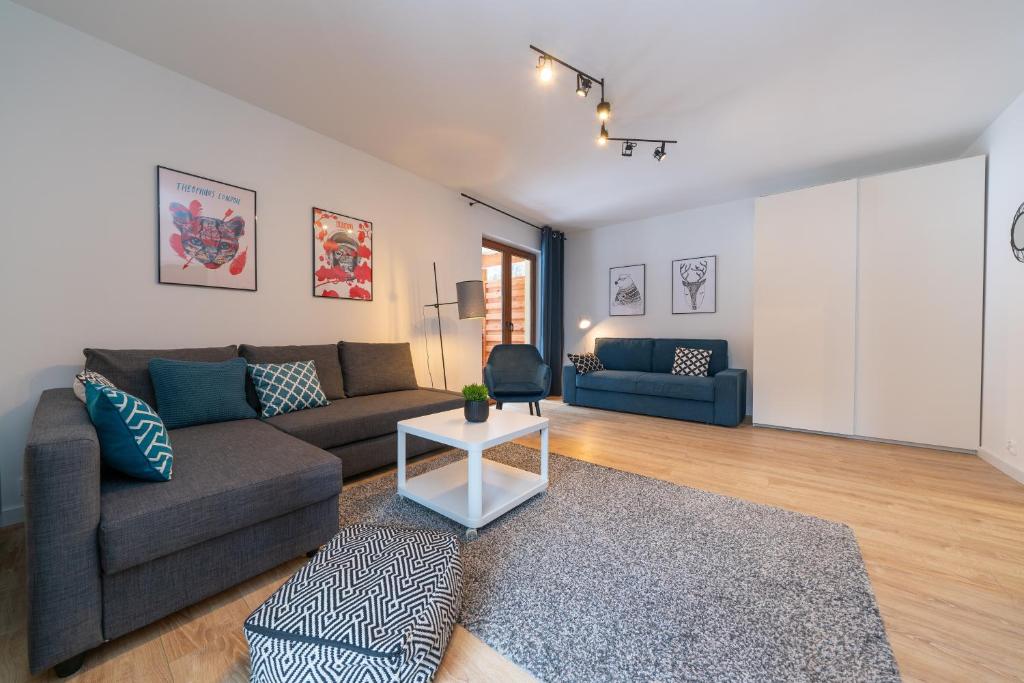Część wypoczynkowa w obiekcie RentPlanet - Apartamenty Szrenica