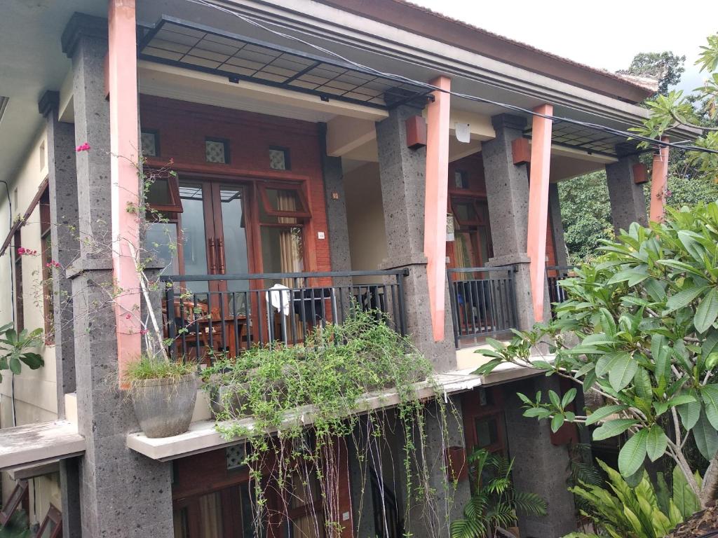 Balkón nebo terasa v ubytování Utari House