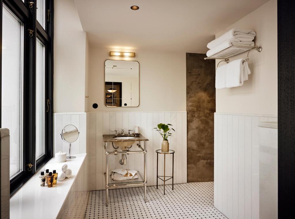 Hotel Sanders - Resim 37