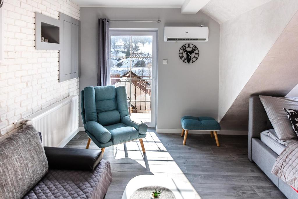 Posedenie v ubytovaní Apartament Łania Frania