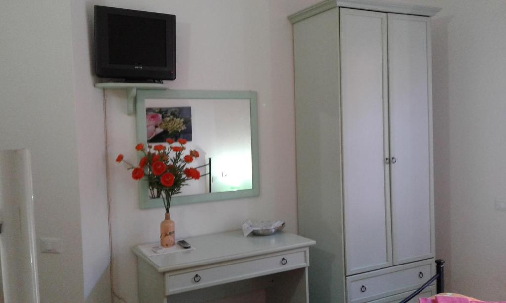 L'Onda Blu - Habitación Triple Con Baño Privado