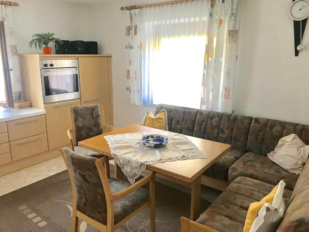 Zdjęcie z galerii obiektu Neurauter‘s FerienAppart: w mieście Telfs