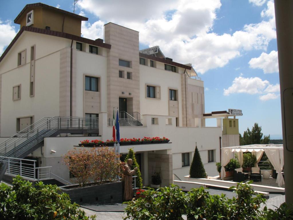 Budova, kde se hotel nachází