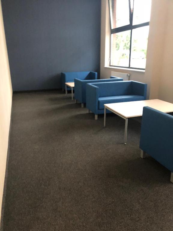Posedenie v ubytovaní APARTAMENT BLIŻEJ MORZA Sorrento z garażem