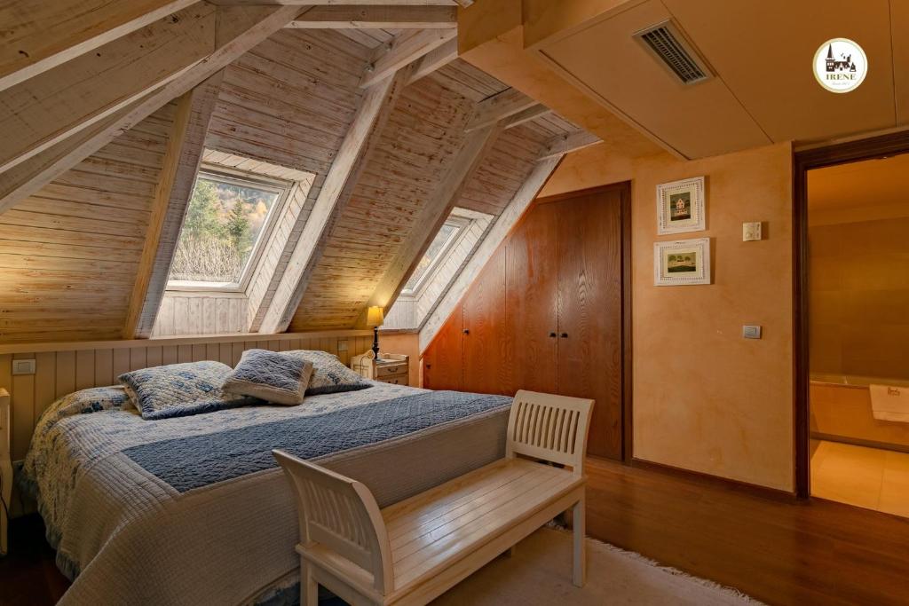 Postel nebo postele na pokoji v ubytování Hotel & Spa Casa Irene