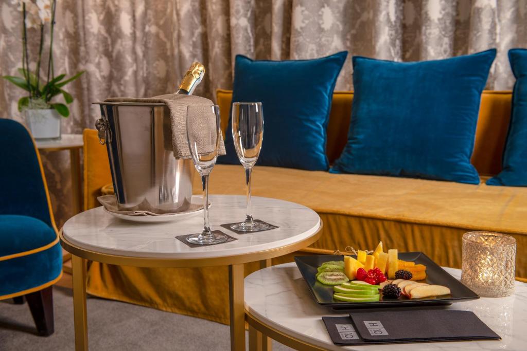 H10 Palazzo Canova - Resim 22