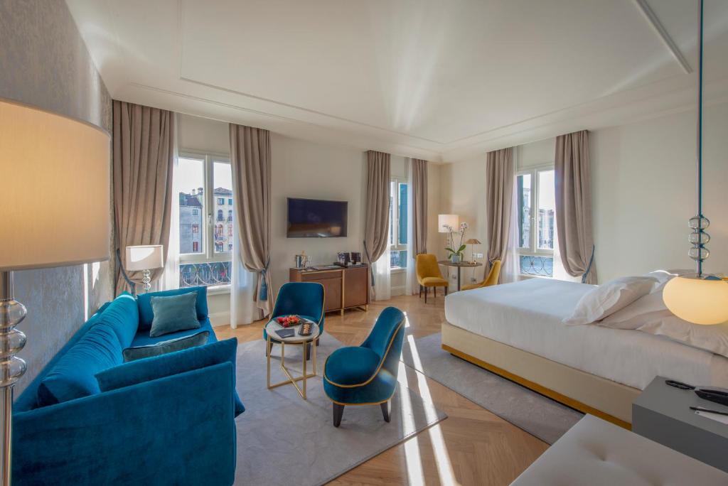 H10 Palazzo Canova - Resim 20