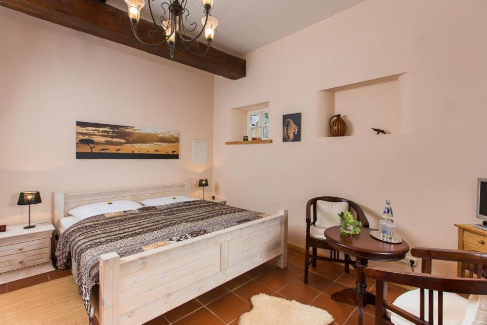 Postel nebo postele na pokoji v ubytování Davidshof, Bed & Breakfast
