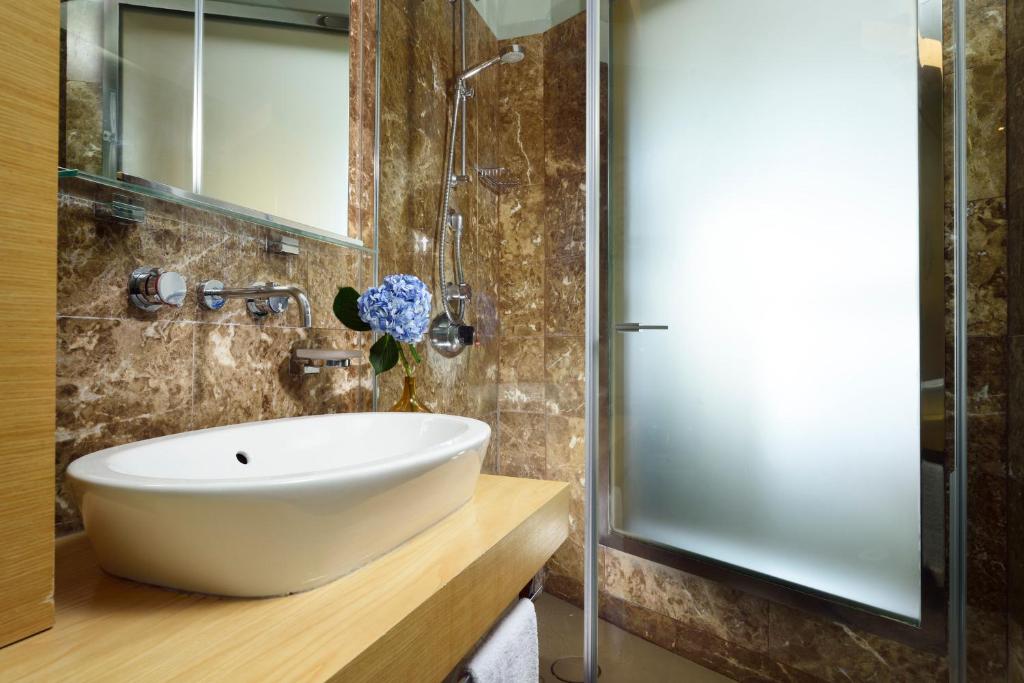 Koupelna v ubytování UNA HOTELS Napoli