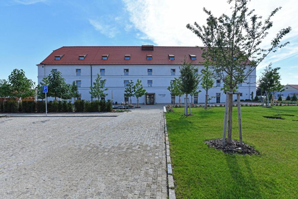 Zahrada ubytování Lotrinský hotel