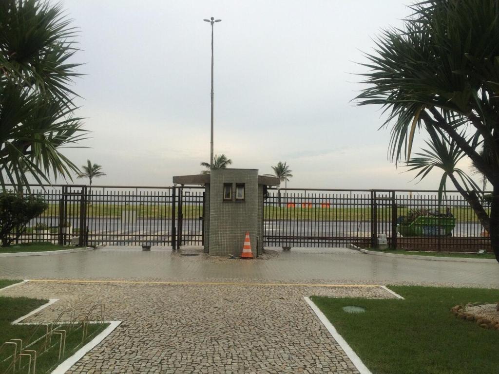  Apto. Total infra. Praia.