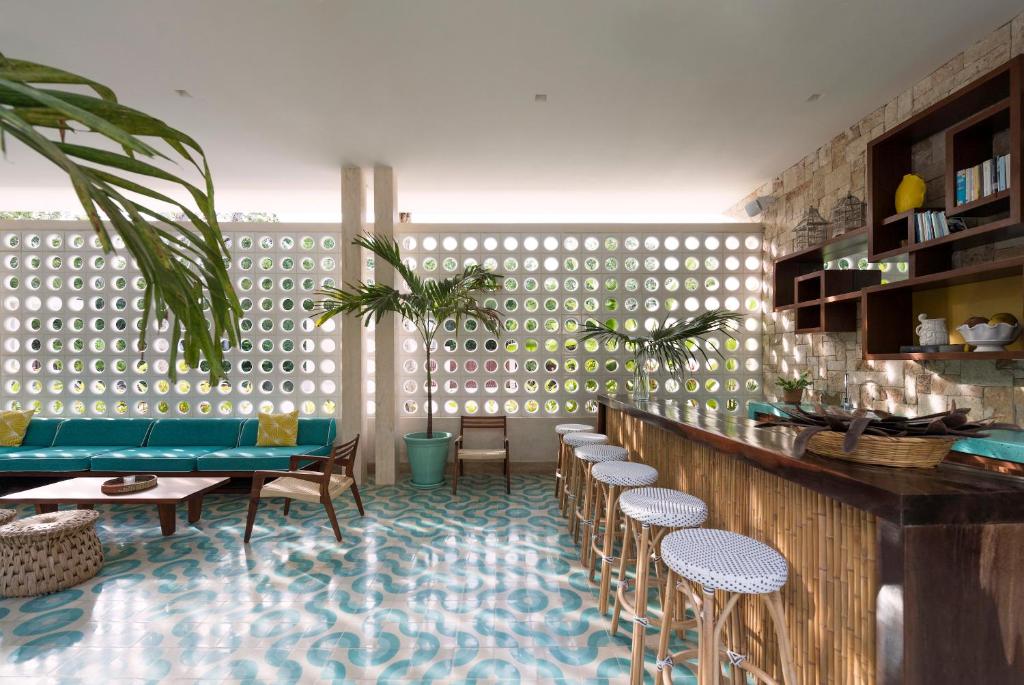 Bazén v ubytování Hotel Tiki Tiki Tulum nebo v jeho okolí
