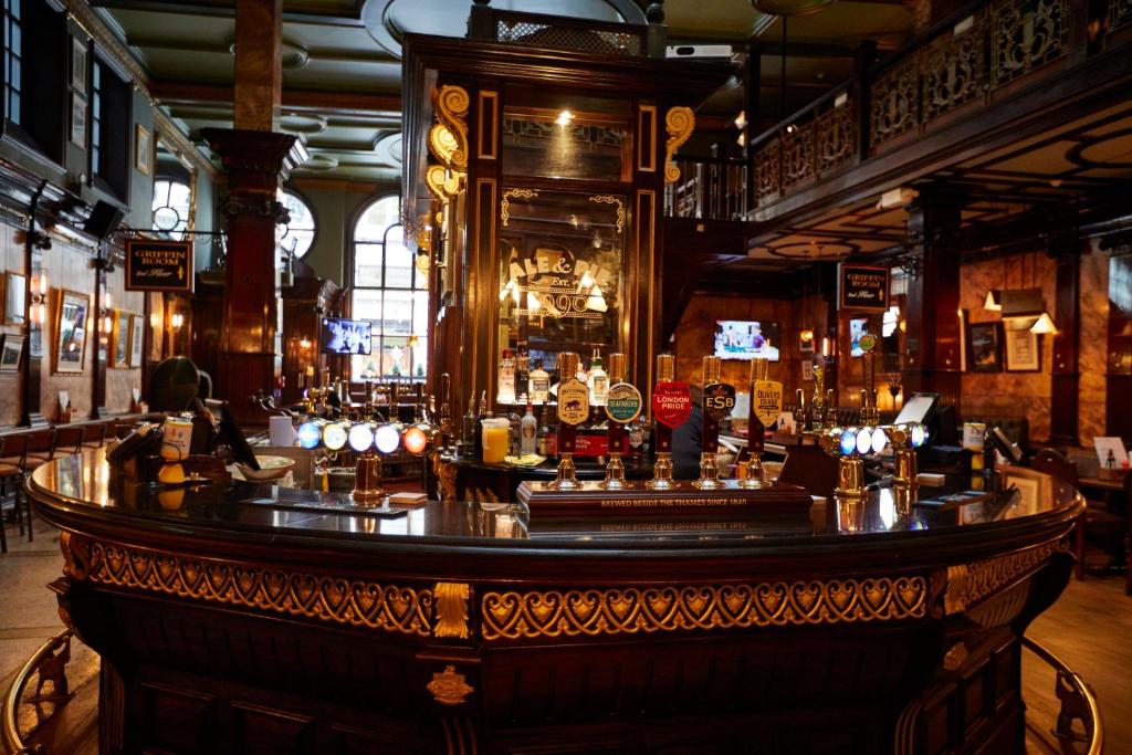 Counting House - Resim 16