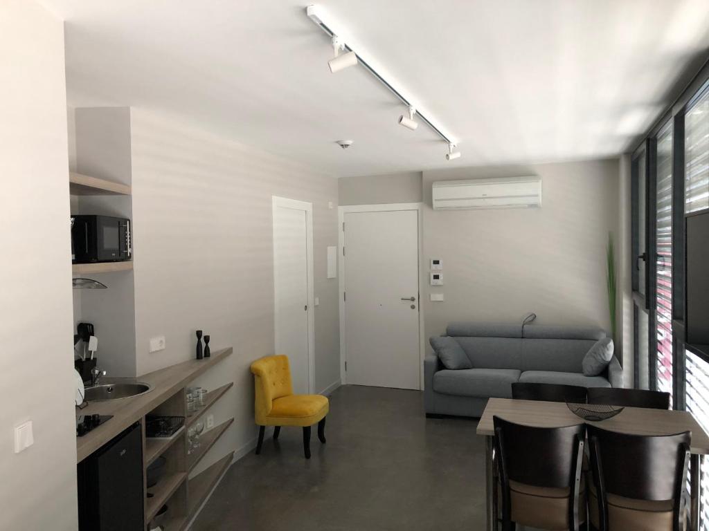 Posezení v ubytování PLAN B City Center Aparthotel