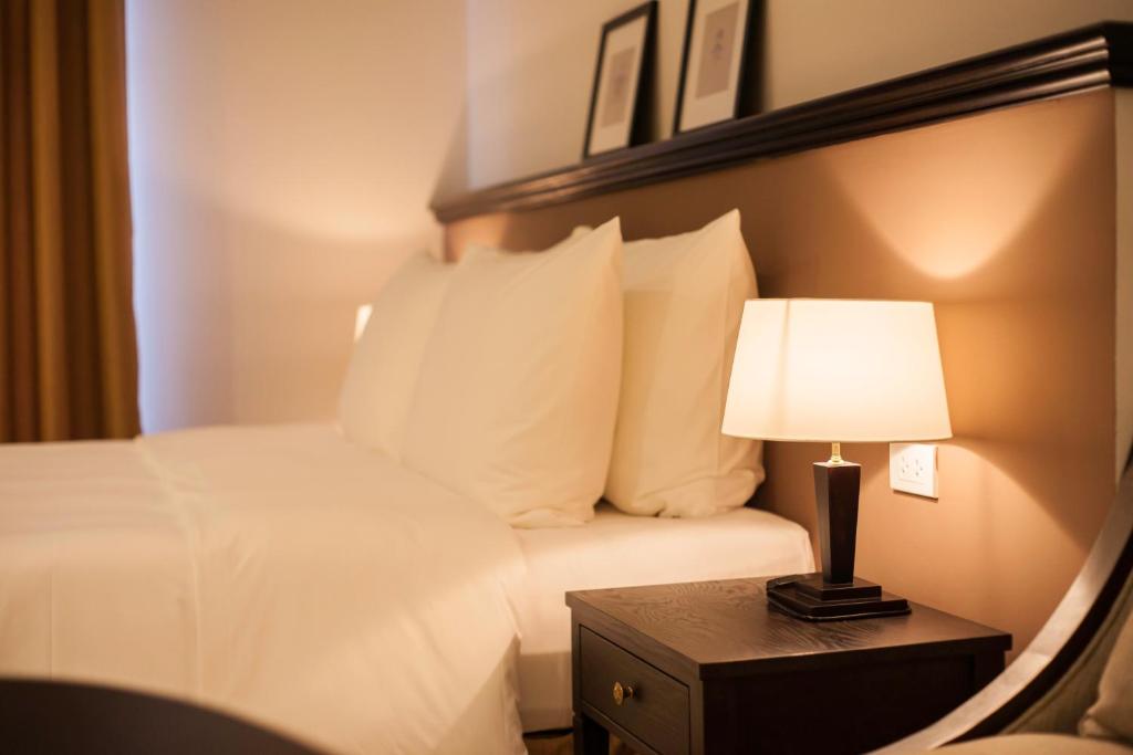 The Alcove Library Hotel - Suite With City View With Kitchenette
