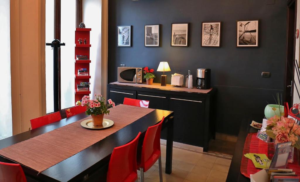 Príslušenstvo na prípravu kávy alebo čaju v ubytovaní B&B Opera