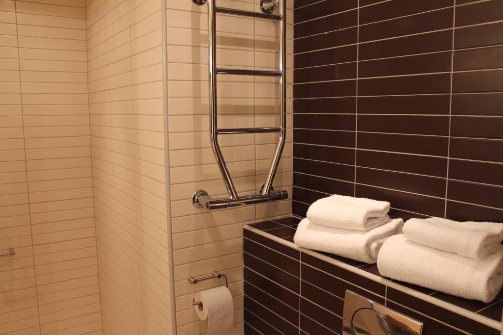 Koupelna v ubytování Hotell Åsen