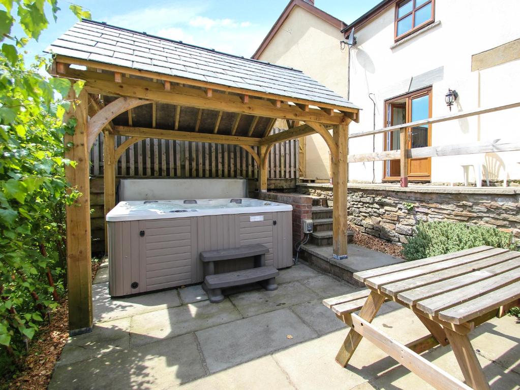 Fotografie z fotogalerie ubytování Lilly Cottage v destinaci Lydney