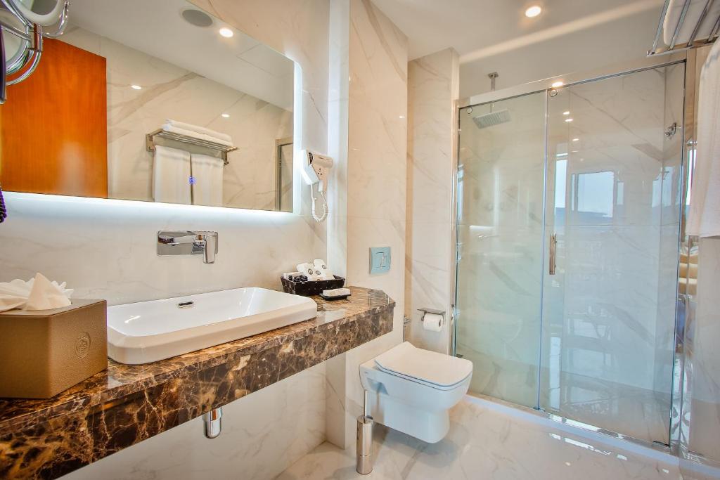 Koupelna v ubytování New Tiflis Hotel