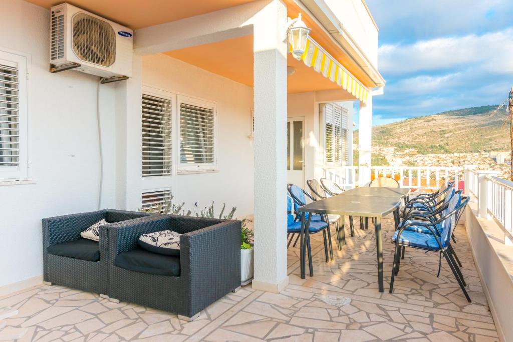 Výhľad na hory alebo výhľad na hory priamo z apartmánu