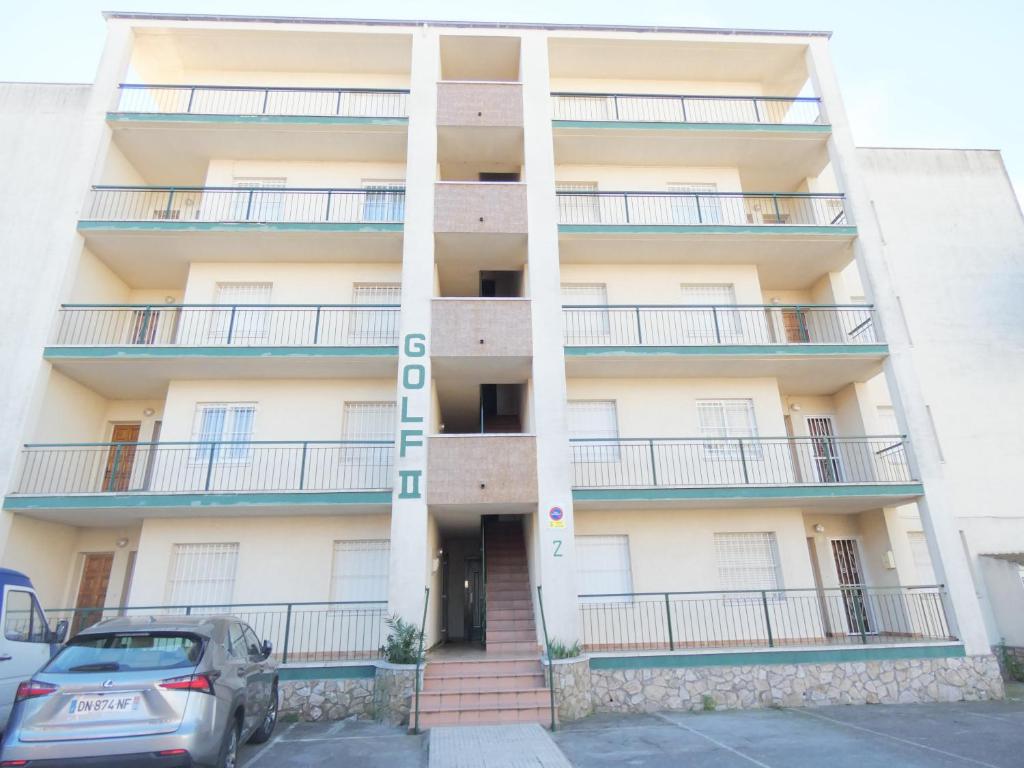Budova, v ktorej sa apartmán nachádza
