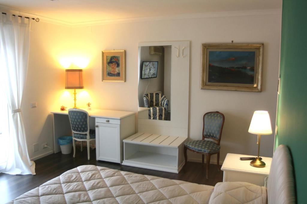 A bed or beds in a room at BB Sesto Piano