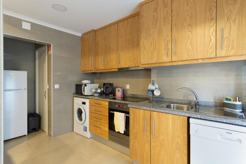 4U Alojamento - Terraço & Varanda - Appartement Avec Balcon