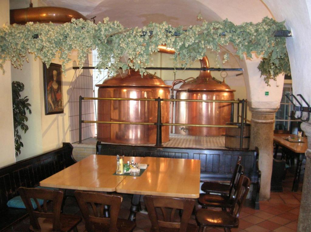 Restaurace v ubytování Schlossbrauerei Weinberg - Erste oö. Gasthausbrauerei