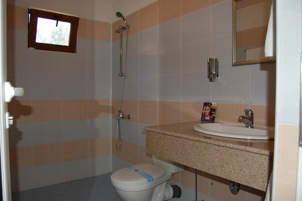 Koupelna v ubytování Sinia Vir Eco Residence