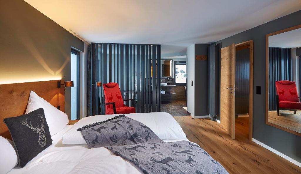 Black Forest Lodge - 14